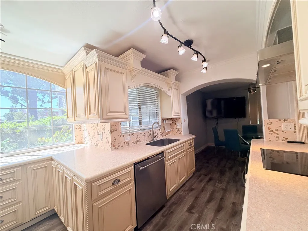 Additional image 7 of 25645 Pine Creek Ln Unit 28, Wilmington, CA 90744