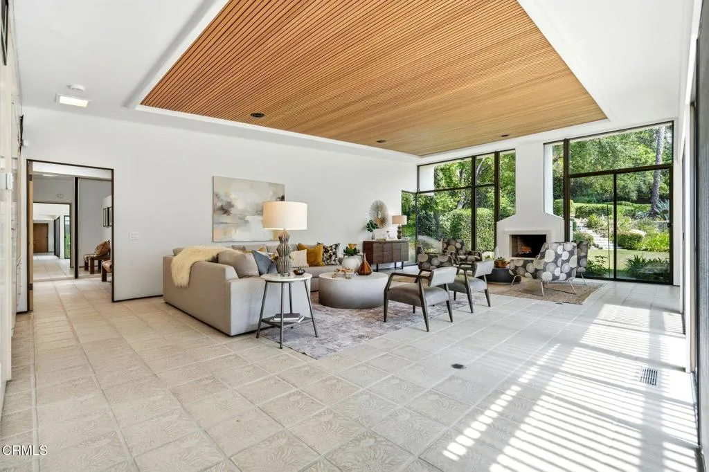 Additional image 7 of 2434 San Antonio Crescent W, Upland, CA 91784