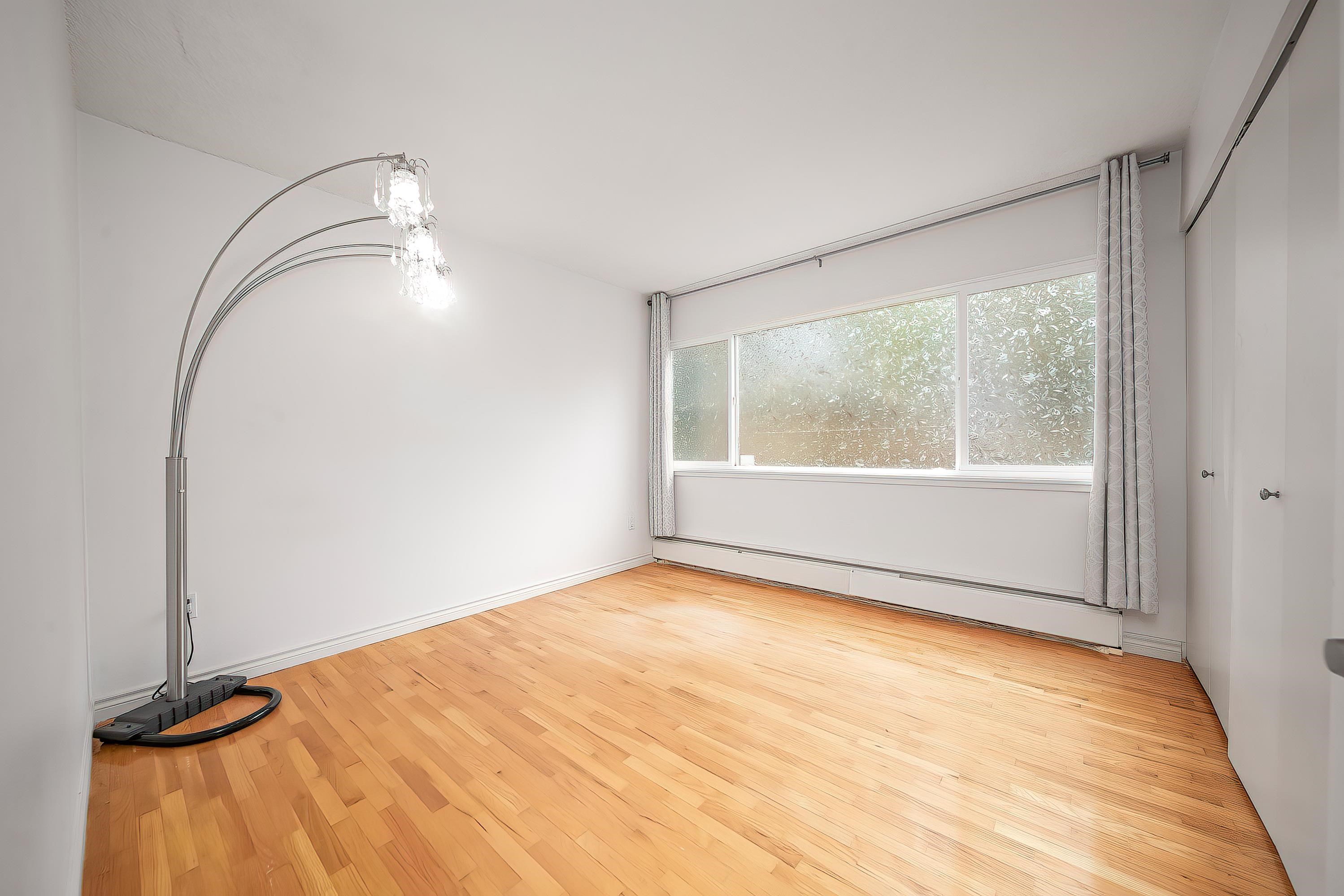 Additional image 5 of 750 Westview Crescent, Vancouver, BC, V7N 3X8
