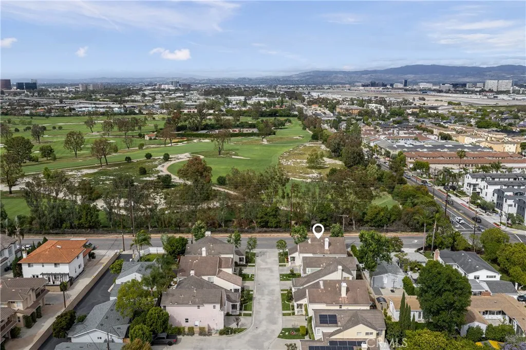Additional image 29 of 293 Mesa Dr, Costa Mesa, CA 92627