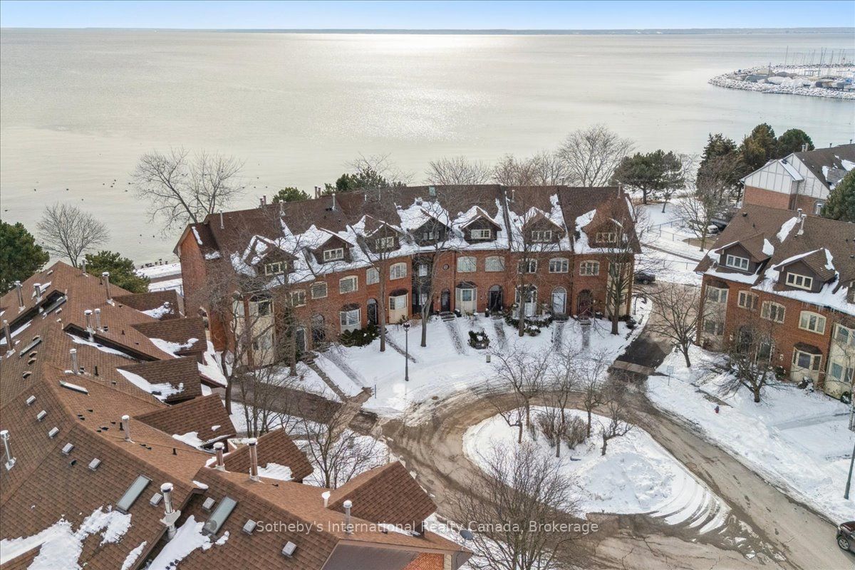 10 Southwind Terrace, Oakville, ON, L6L 6K5