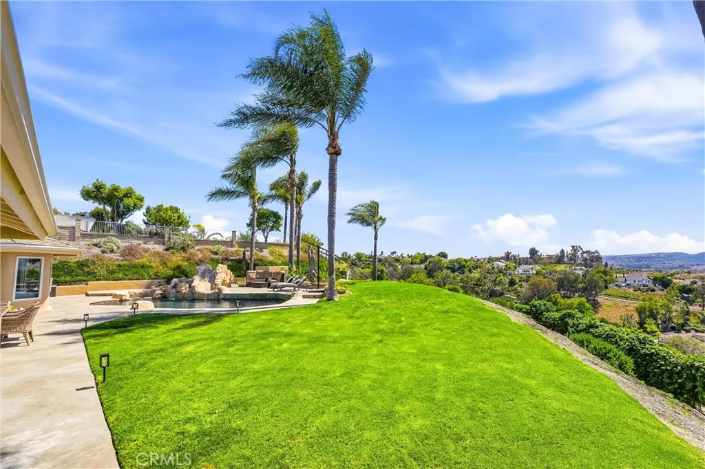 Additional image 107 of 24962 Nellie Gail Rd, Laguna Hills, CA 92653