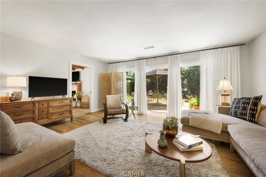 Additional image 4 of 2712 E East Jacaranda Avenue, Orange, CA 92867