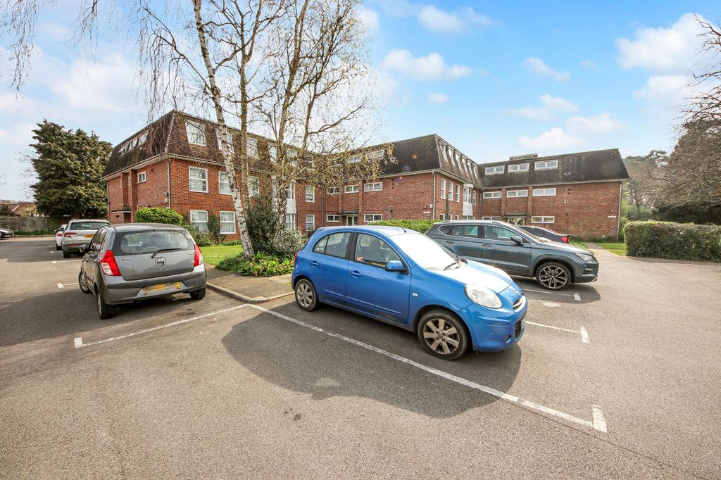 Additional image 13 of 2 bed flat for sale358 Spring Road, Sholing SO19