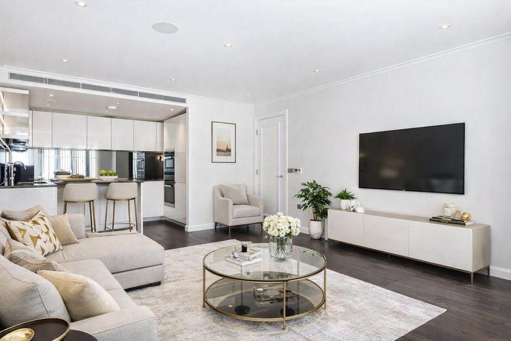 Additional image 2 of 2 bed flat for saleCarnwath Road, London SW6