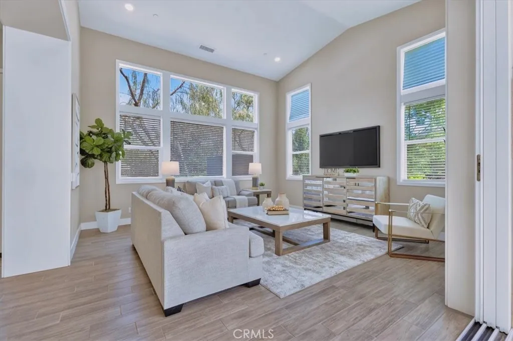 Additional image 78 of 168 Crossover, Irvine, CA 92618