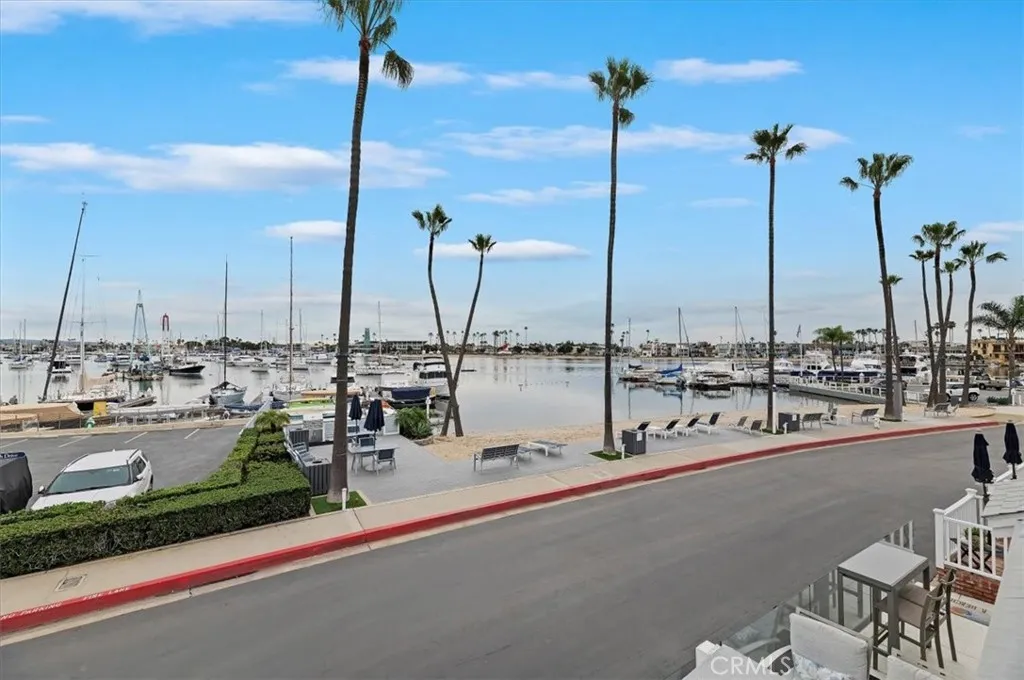 Additional image 37 of 58 Beach Dr, Newport Beach, CA 92663