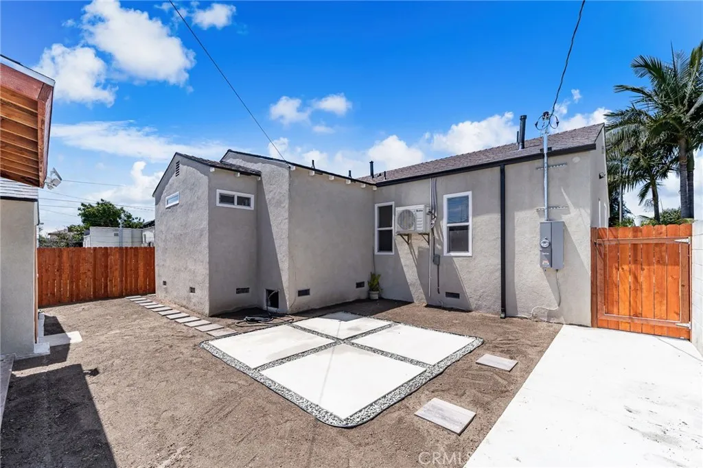 Additional image 83 of 6014 Alviso Ave, Los Angeles, CA 90043