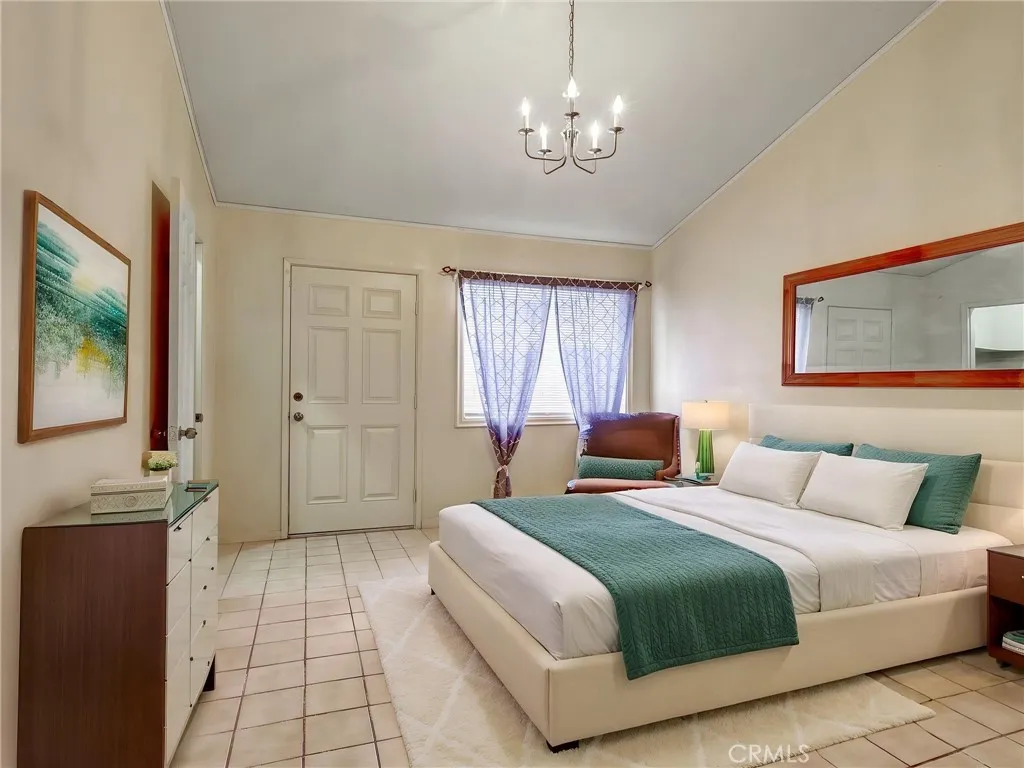 Additional image 5 of 2470 Hayes Ave, Long Beach, CA 90810