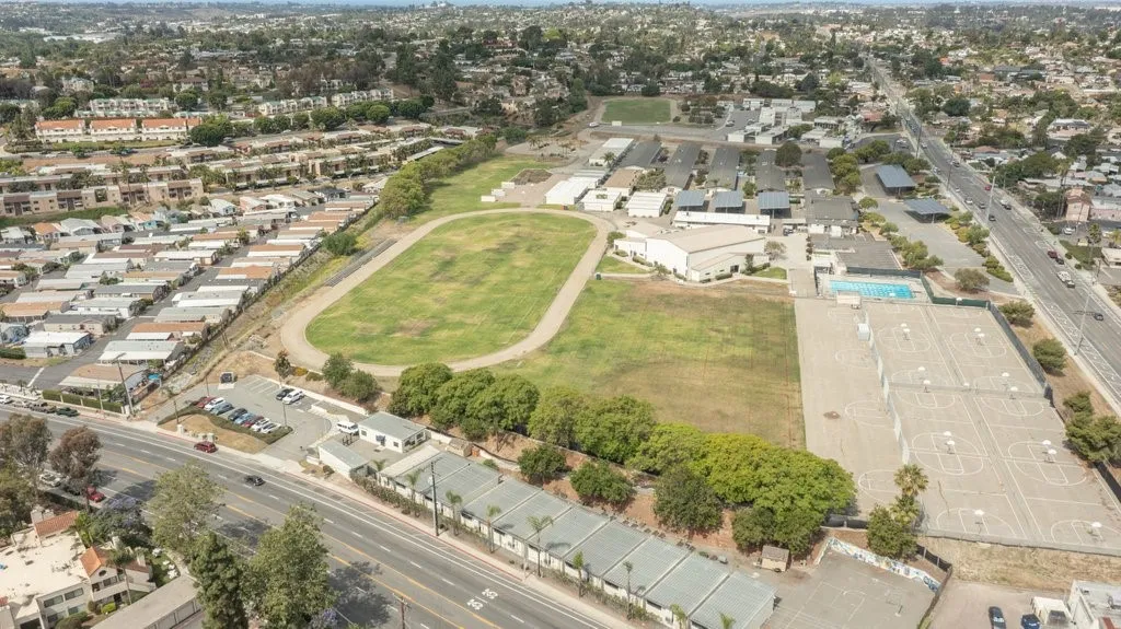 Additional image 30 of 379 N Melrose Dr Unit E, Vista, CA 92083