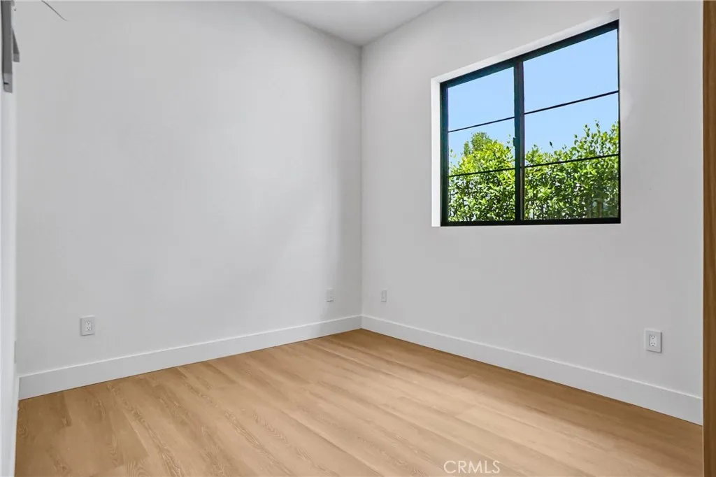 Additional image 92 of 19350 Lanark Street, Reseda, CA 91335