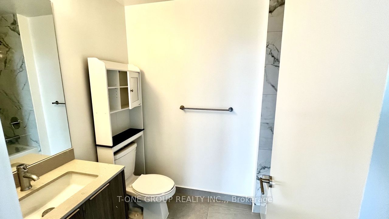 Additional image 5 of 1305-32 Forest Manor Road, Toronto, ON, M2J 1M5