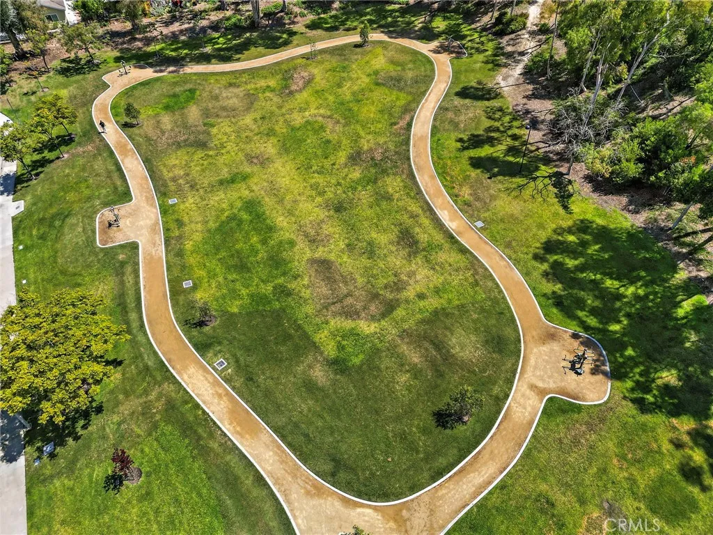 21155 Larchmont Dr, Lake Forest, CA 92630
