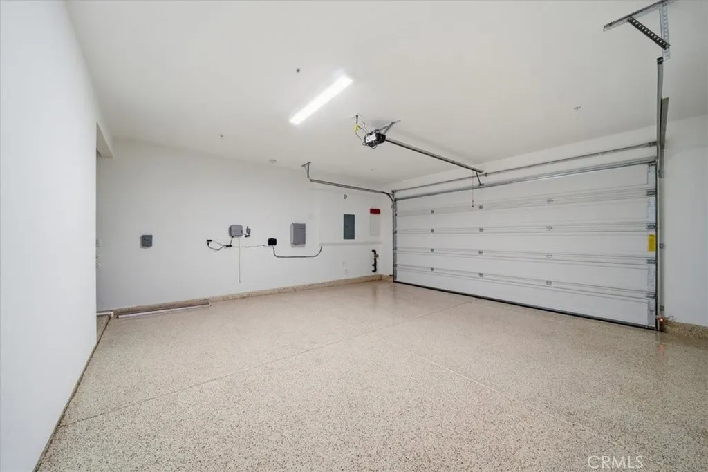 44273 Homestead Street, Lancaster, CA 93535