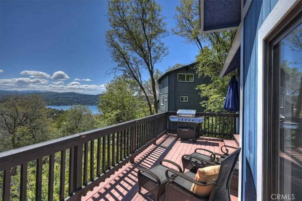 Additional image 3 of 1137 Nadelhorn Dr, Lake Arrowhead, CA 92352