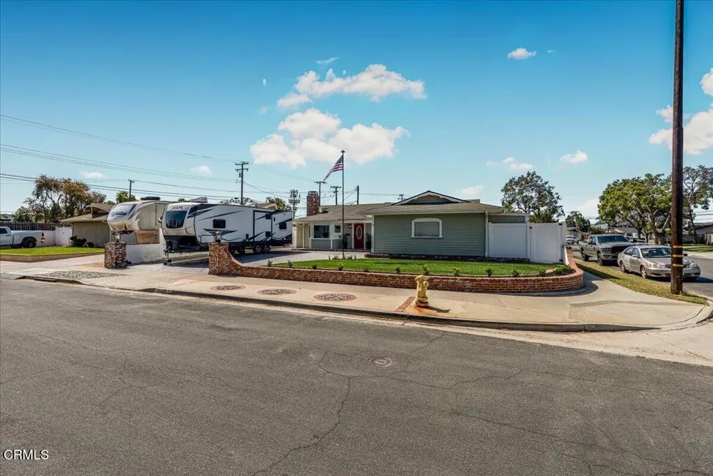 2906 Knight Rondo, Camarillo, CA 93010