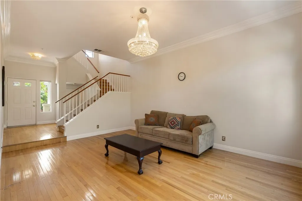 Additional image 57 of 427 Fig Lane, Monrovia, CA 91016