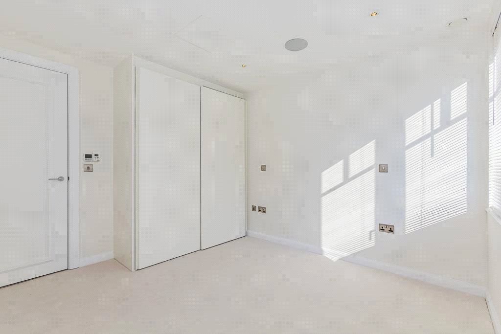 Additional image 8 of 2 bed flat for saleCarnwath Road, London SW6