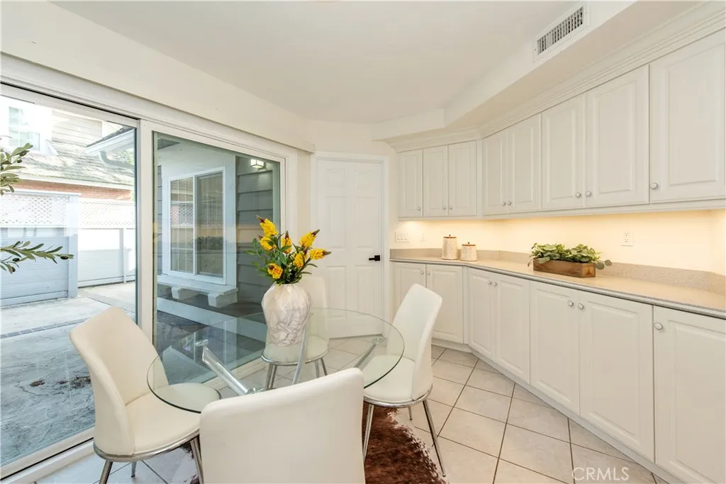 Additional image 13 of 19 Alabaster, Irvine, CA 92614