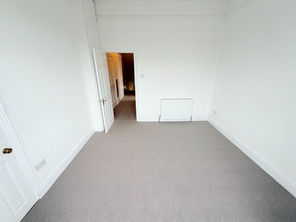 Additional image 30 of 5 bed semi-detached house for saleHutton Avenue, Hartlepool TS26
