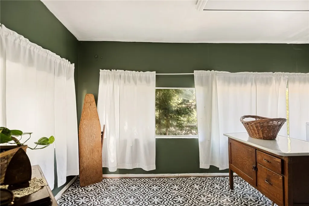 Additional image 11 of 482 Zuger Court, Crestline, CA 92325