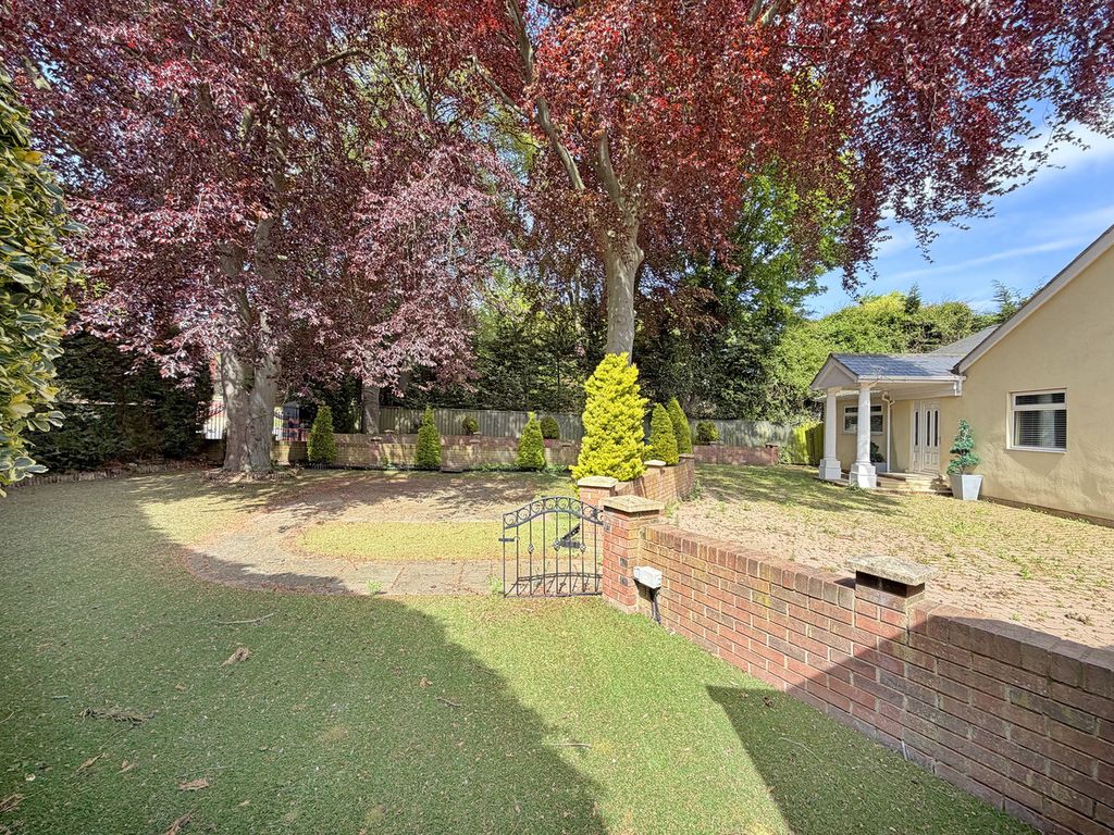 Additional image 10 of 5 bed detached bungalow for salePark Avenue, Hartlepool, 0 TS26