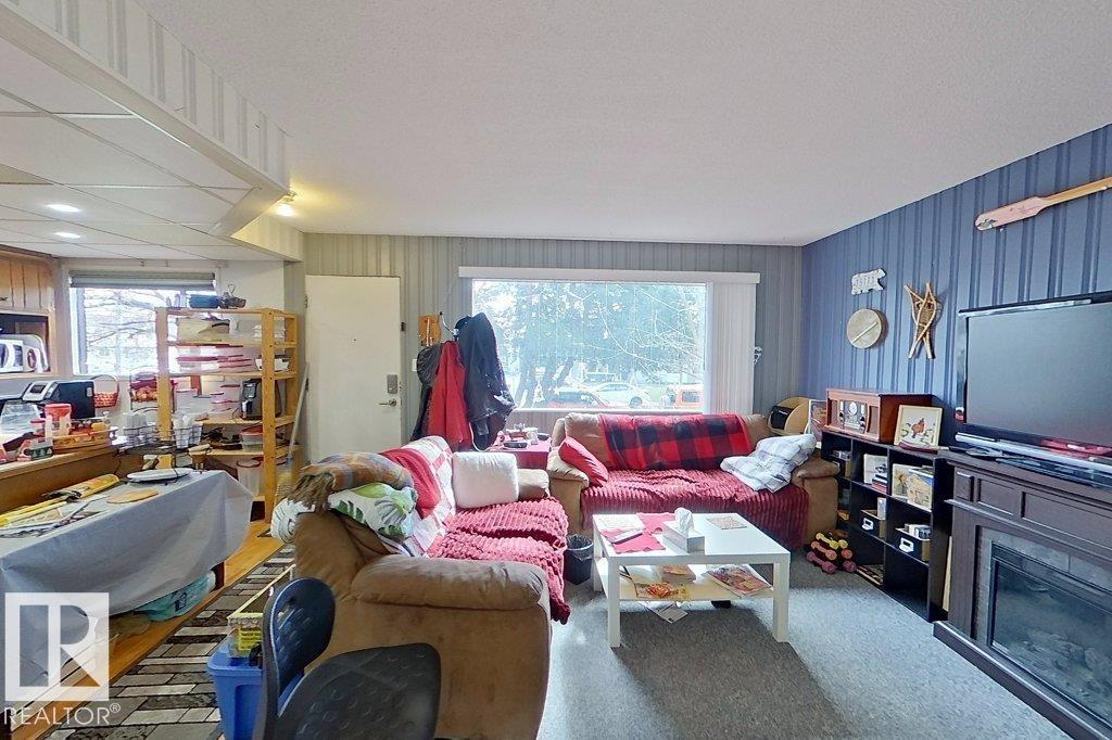 Additional image 5 of 11406 32 Street NW, Edmonton, AB, T5W4R9