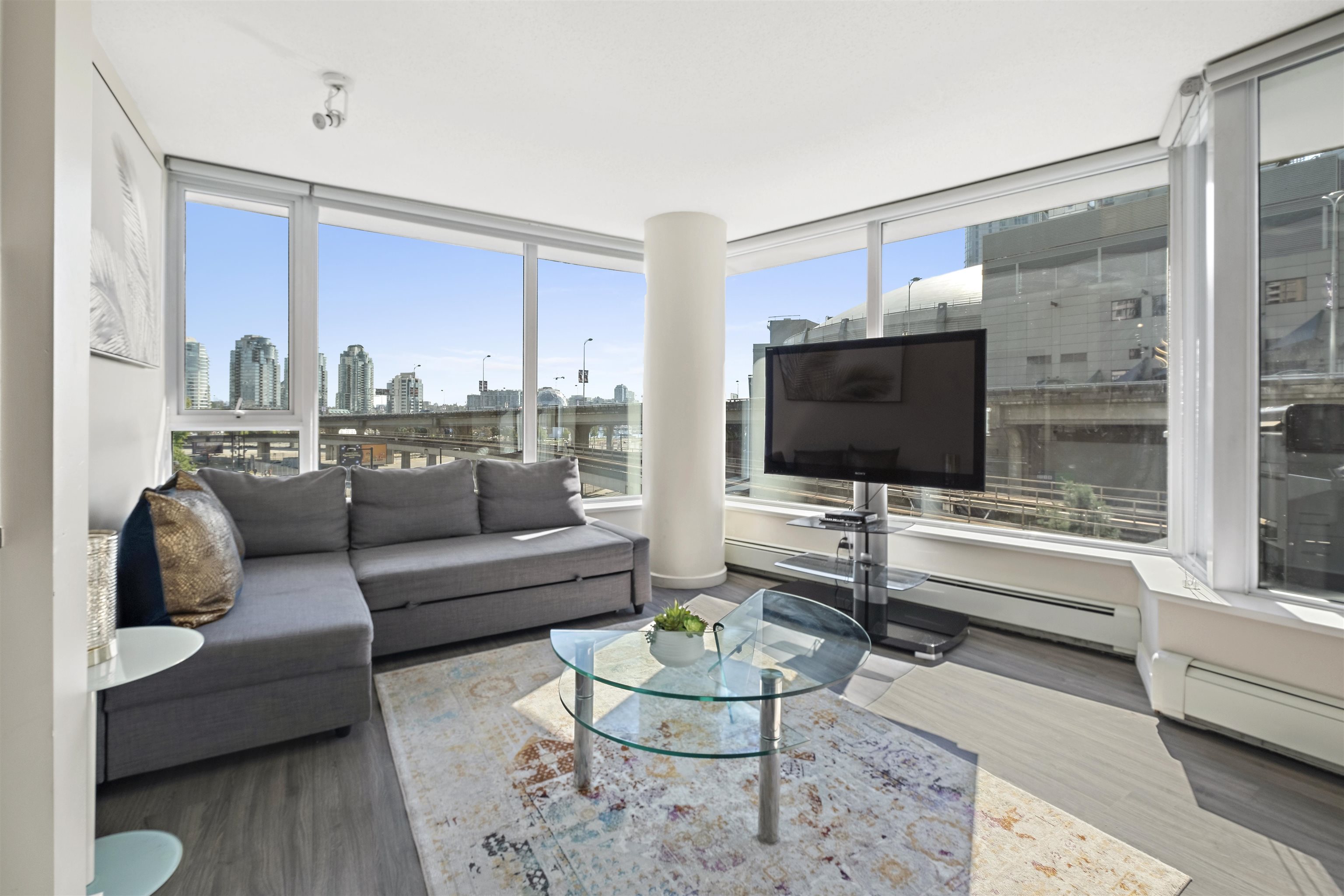Additional image 3 of 305-689 Abbott Street, Vancouver, BC, V6J 0J2