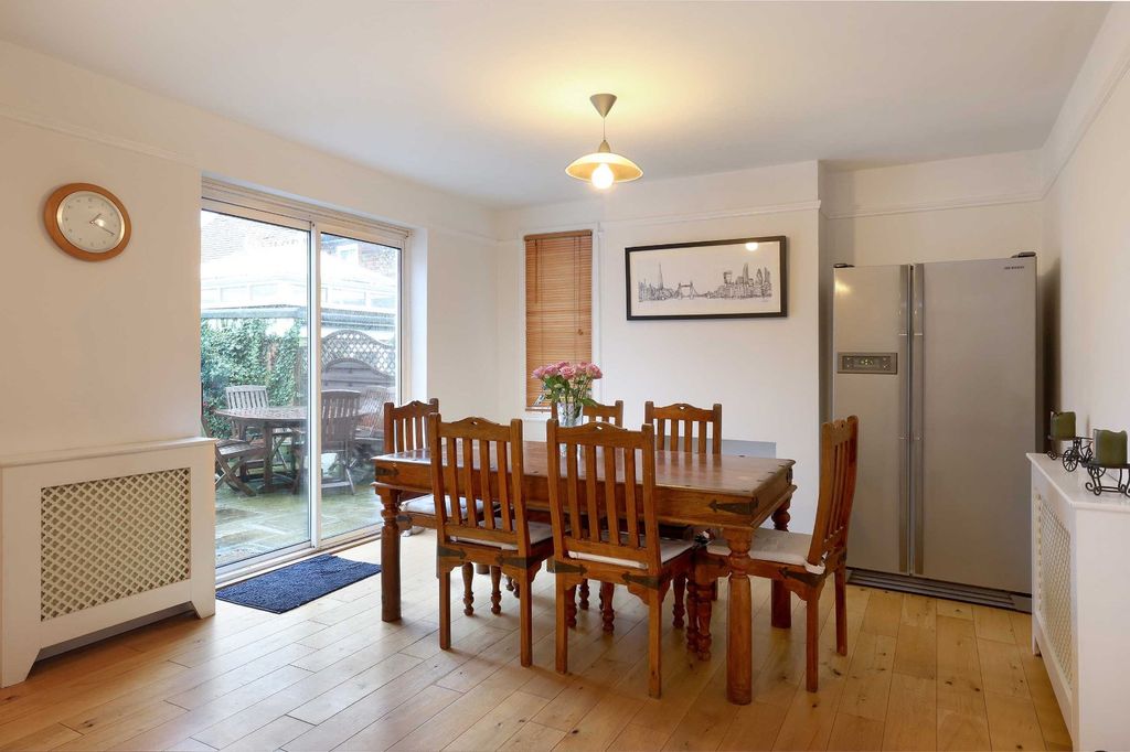 Additional image 7 of 4 bed country house for saleColeshill Lane, Winchmore Hill, Amersham, Buckinghamshire HP7