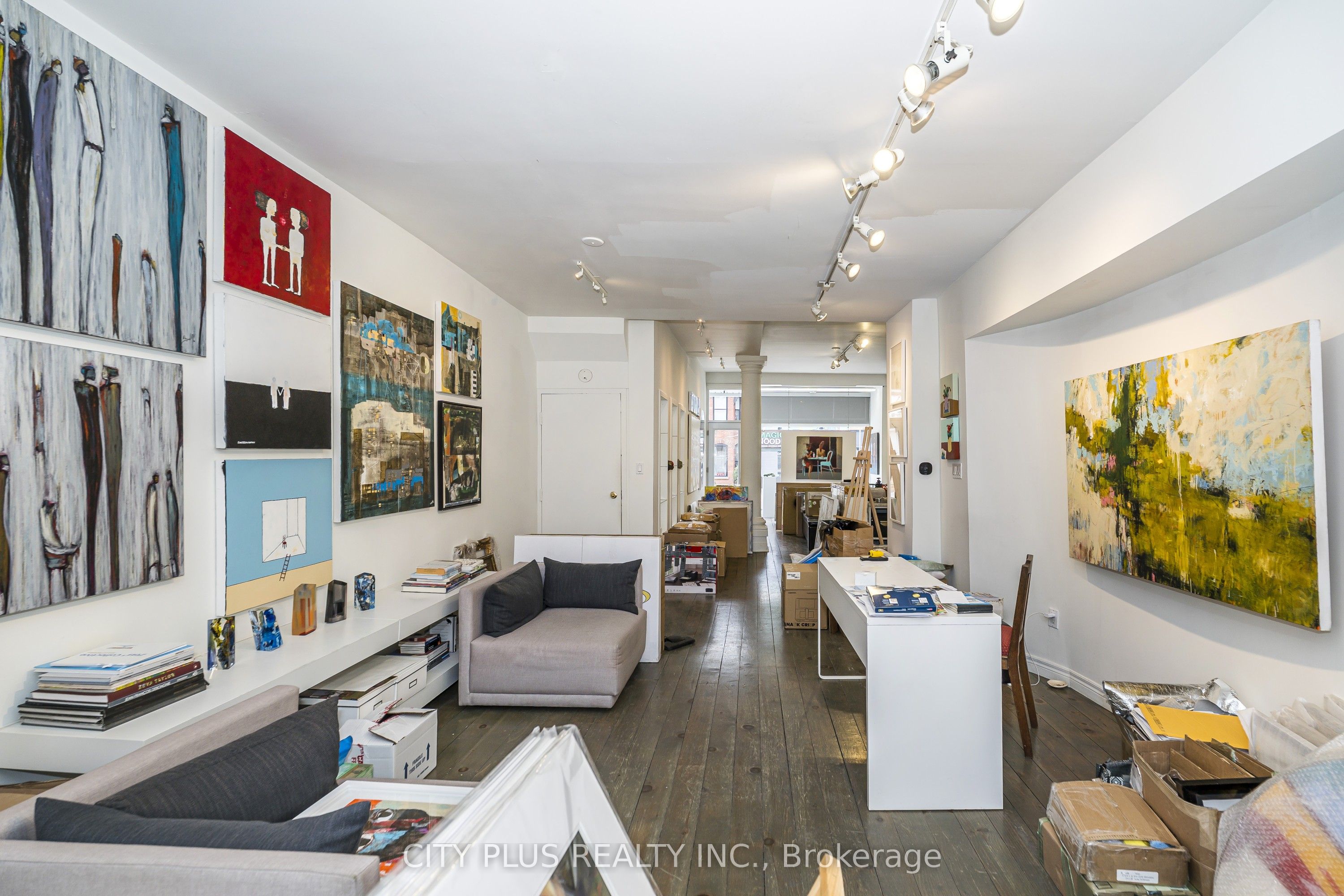 Additional image 2 of Ground Floor-106 Harbord Street, Toronto, ON, M5S 1G6
