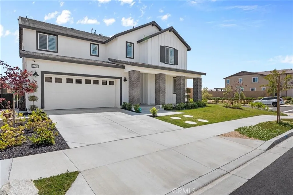 16769 Tea Tree Ln, Fontana, CA 92336 photo 2