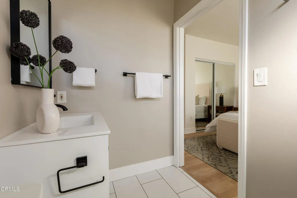 Additional image 17 of 300 E Providencia Avenue Unit 103, Burbank, CA 91502