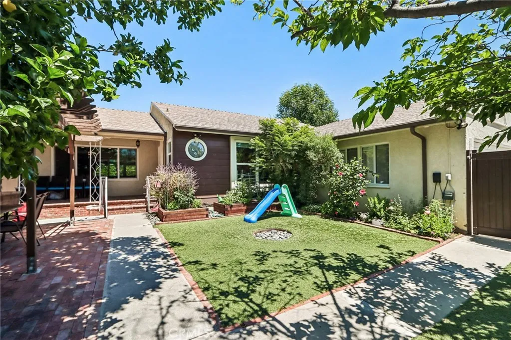 Additional image 43 of 18937 Sylvan Street, Tarzana, CA 91335