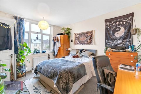 Sandling Avenue, Bristol BS7