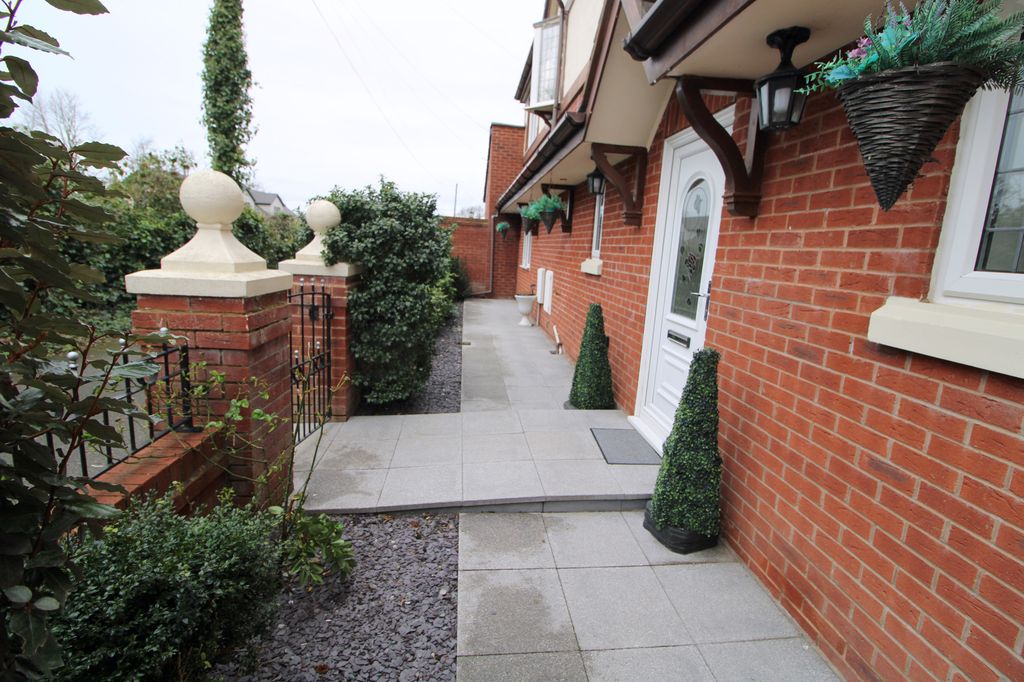 Additional image 21 of 6 bed detached house for saleGwellyn Avenue, Kinmel Bay LL18