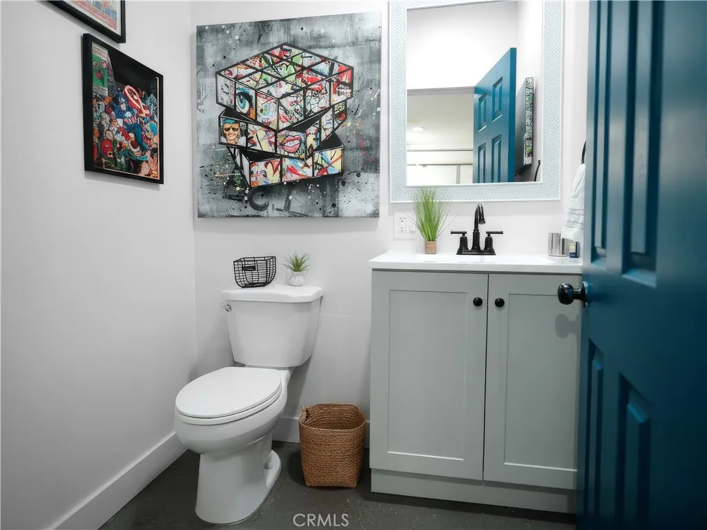 Additional image 41 of 2330 W 29th Place, Los Angeles, CA 90018