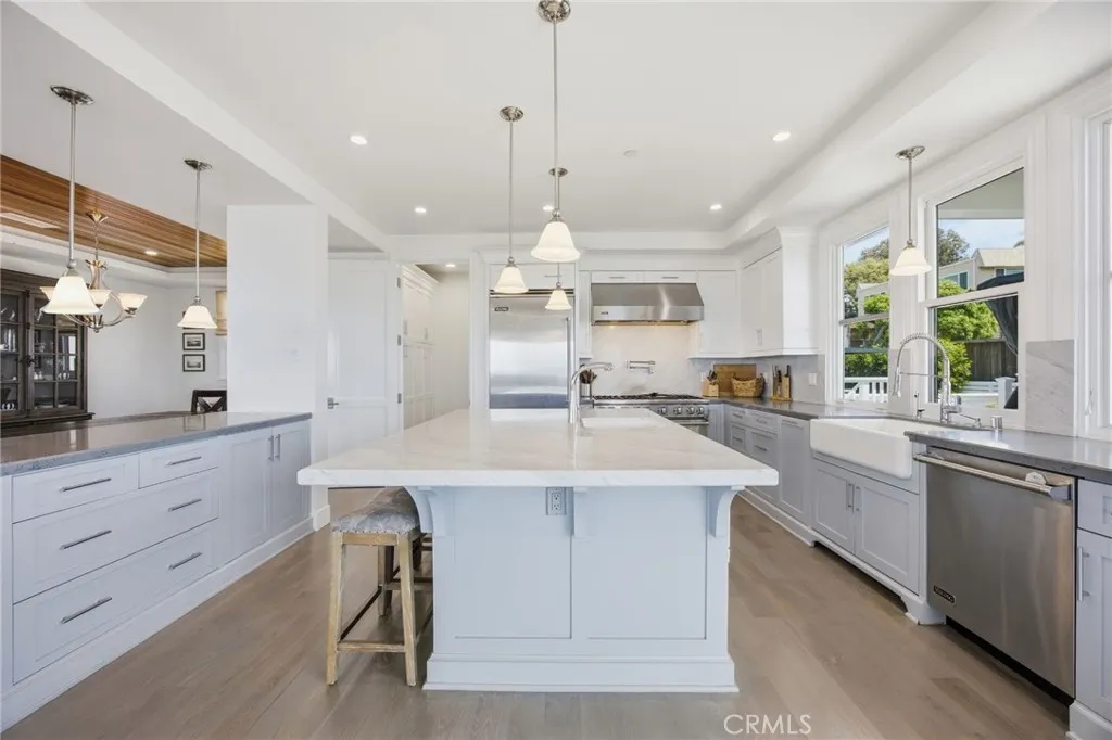 Additional image 14 of 826 18th Street, Hermosa Beach, CA 90254