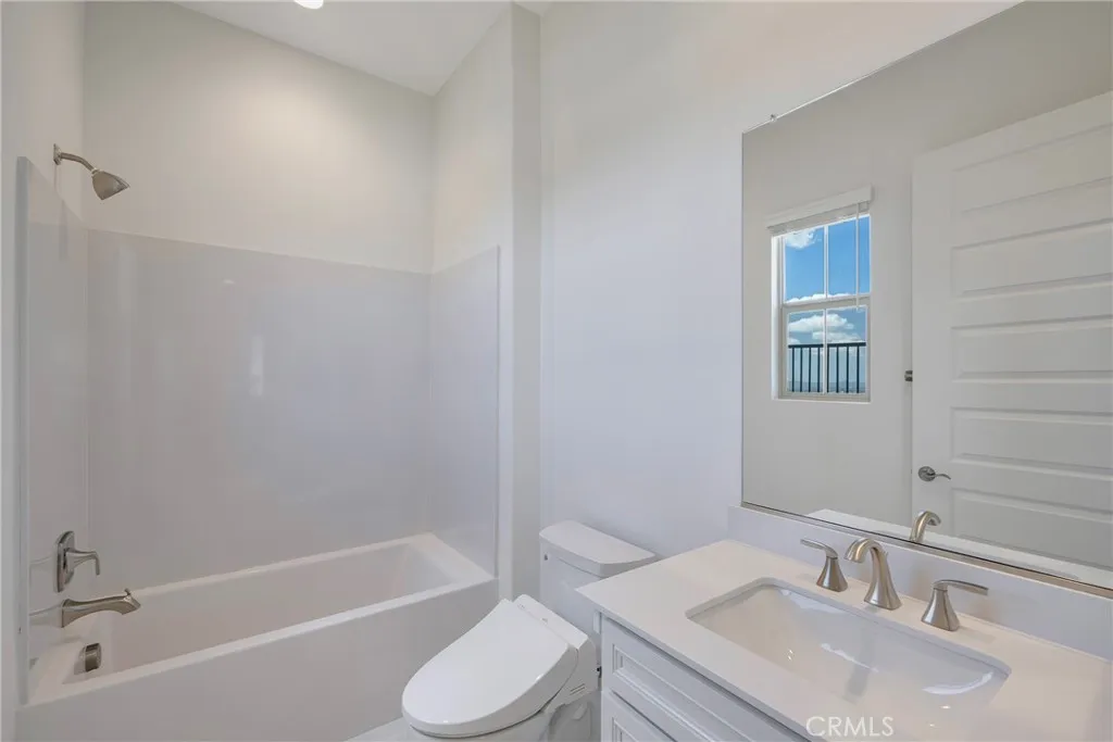 Additional image 105 of 21204 Currant Court, Chatsworth, CA 91311