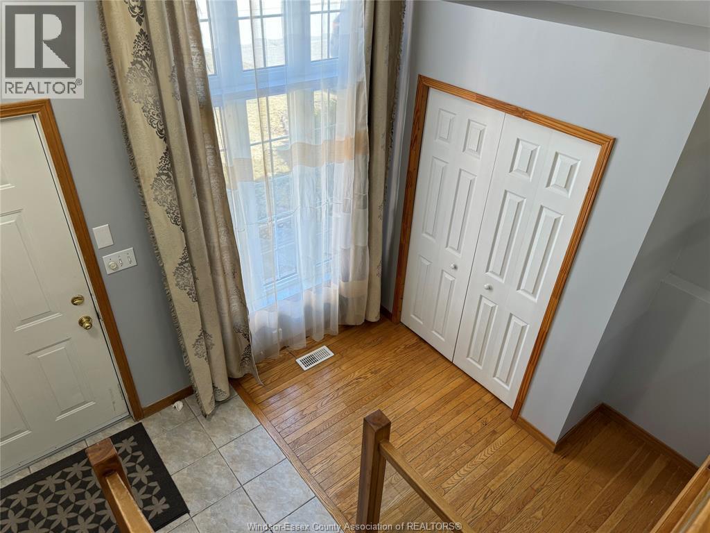 UPPER-2643 Carissa , Windsor, ON, N8R2J9 photo 2