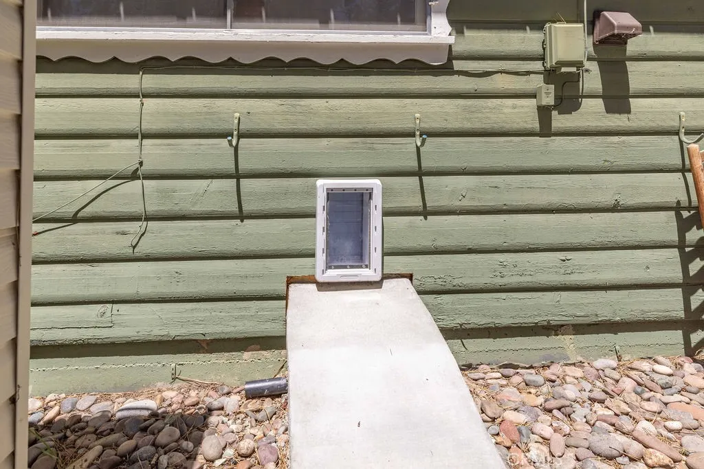 Additional image 73 of 336 E Mojave Blvd, Big Bear, CA 92314