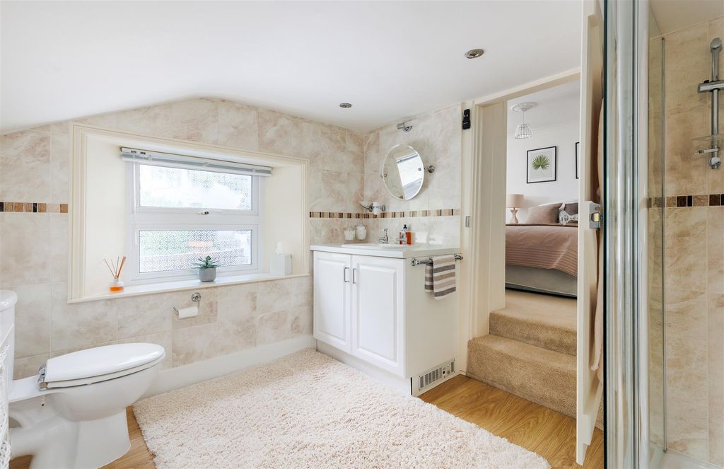 Additional image 20 of 3 bed semi-detached house for saleVentnor, Isle Of Wight PO38