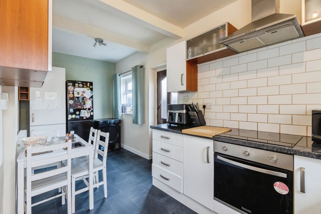 Additional image 9 of 2 bed semi-detached house for saleKettlethorpe Road, Wakefield, West Yorkshire WF2