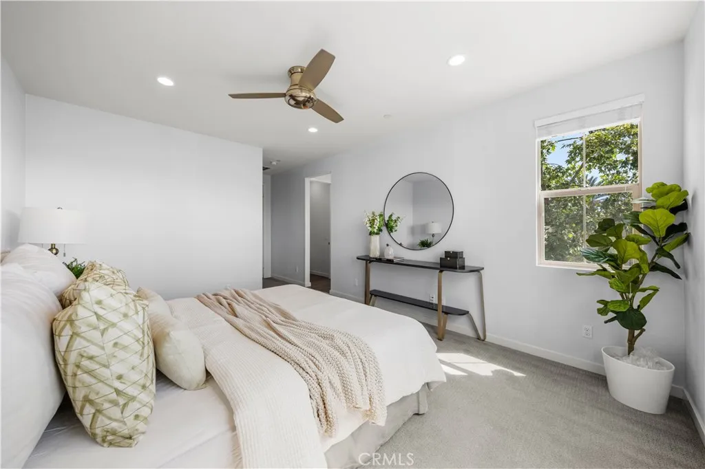 Additional image 58 of 65 Finch, Lake Forest, CA 92630