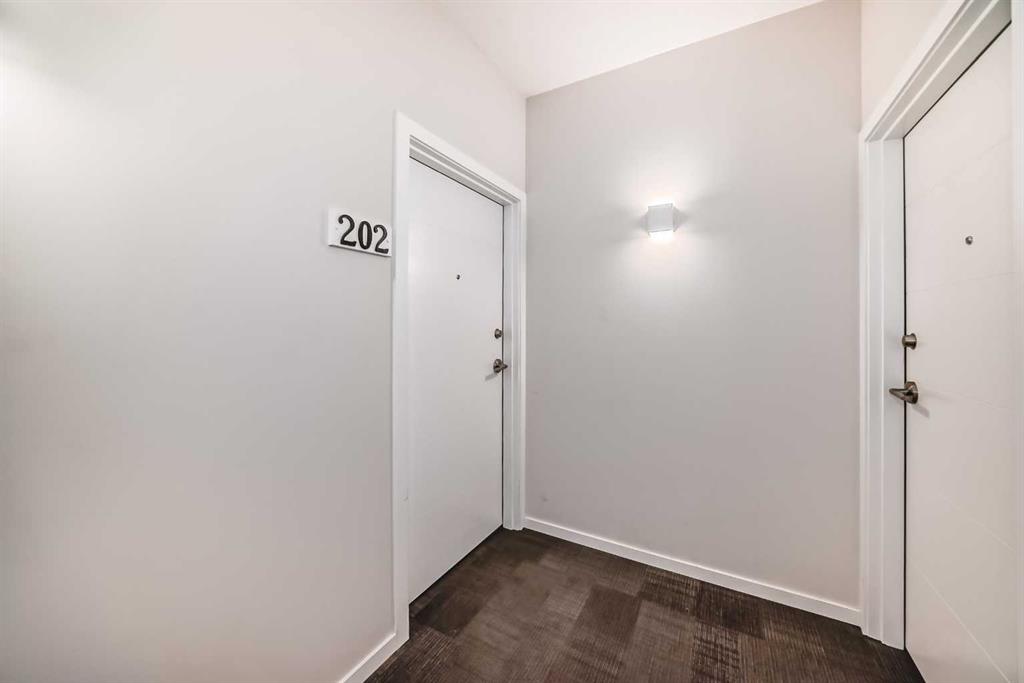 Additional image 3 of 202-245 Redstone Walk NE, Calgary, AB, T3N 1M6