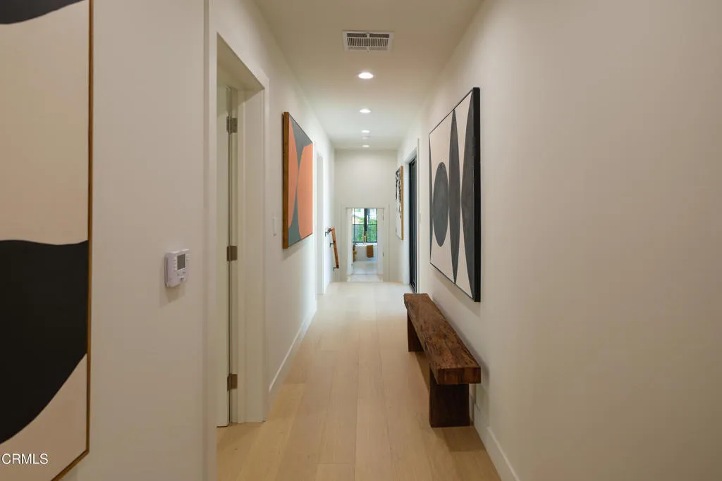 Additional image 74 of 604 De Nova Street, La Canada Flintridge, CA 91011