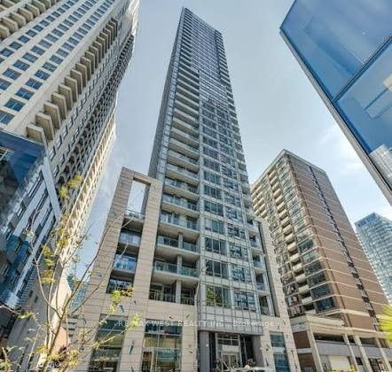 1004-21 Balmuto Street, Toronto, ON, M4Y 1W4