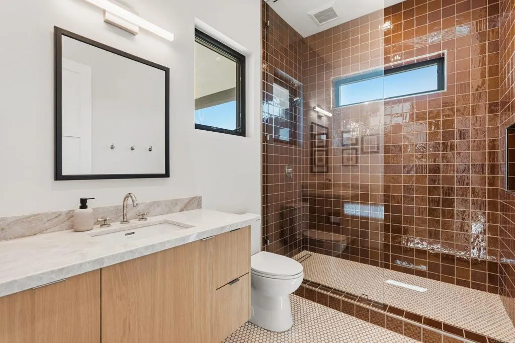 Additional image 52 of 10042 Tall Oak Dr, Escondido, CA 92026