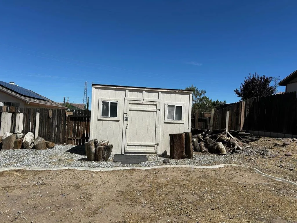 Additional image 52 of 12779 Luna Road, Victorville, CA 92392