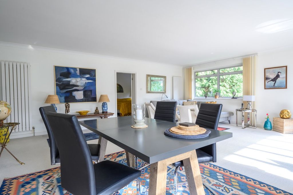 Additional image 11 of 2 bed flat for saleSt Georges Road, Weybridge KT13