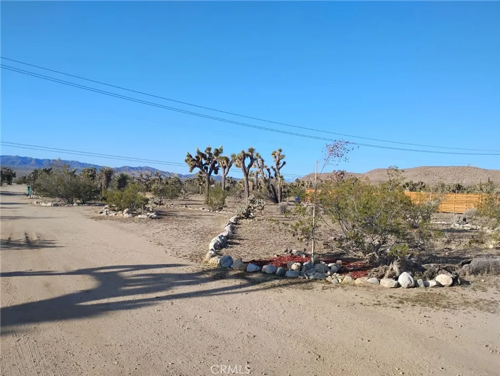 Additional image 8 of 59188 Forrest Drive, Yucca Valley, CA 92284